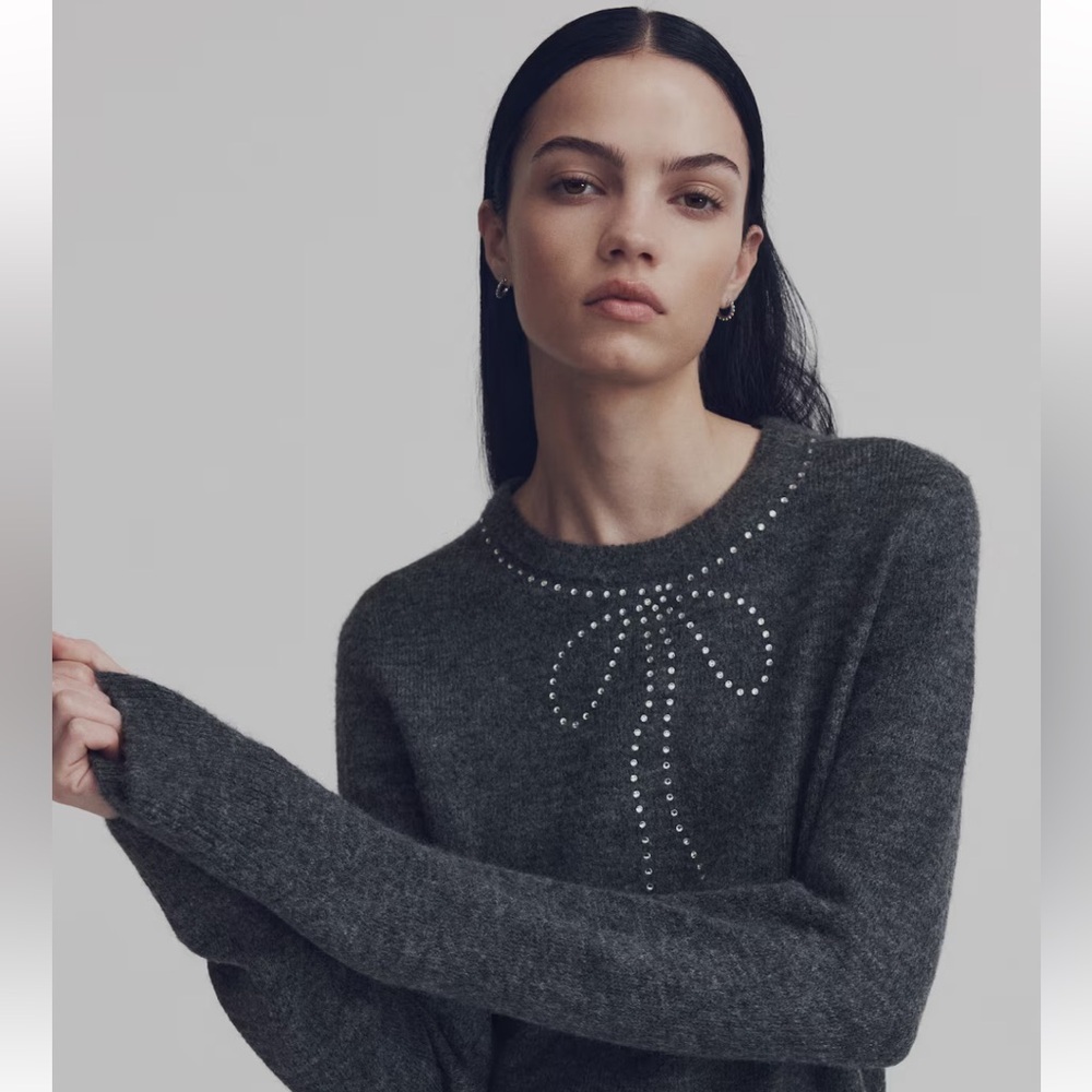 H&M NWT Gray Sweater with Rhinestone Bow Detail - Picture 3 of 4